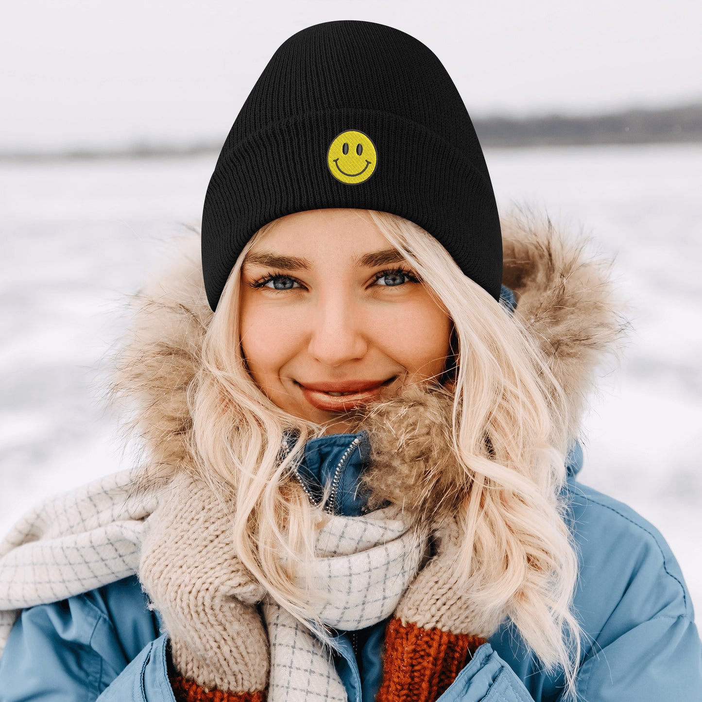 SMILEY EMBROIDERED HAT