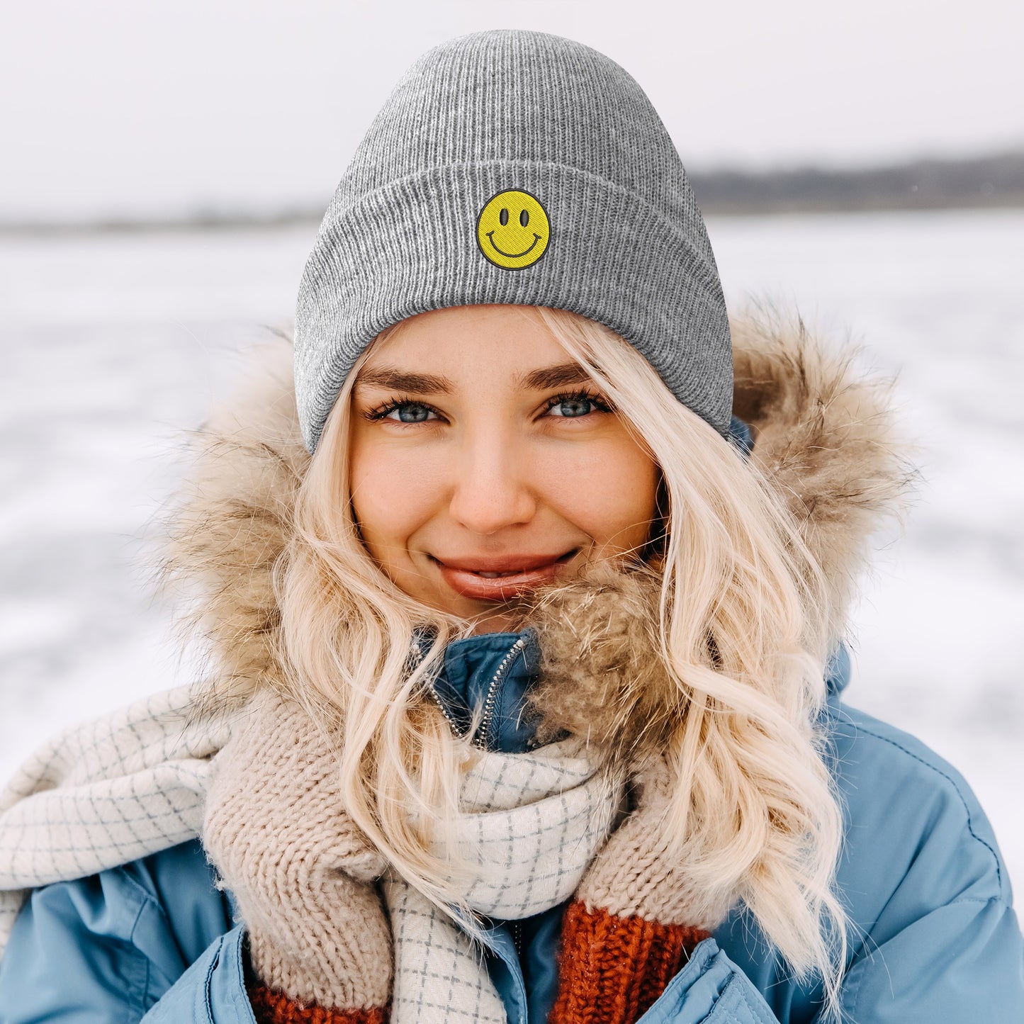 SMILEY EMBROIDERED HAT