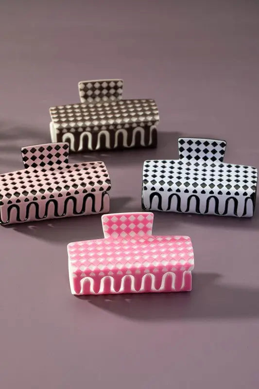 checker pattern rectangle hair claw clip